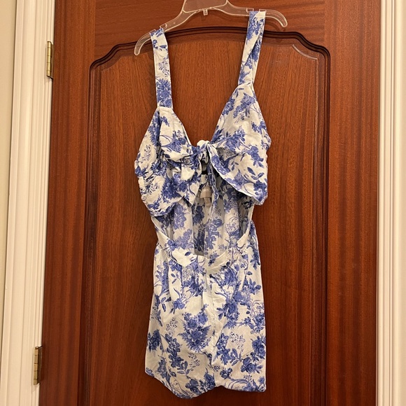 ASOS design floral cut out romper - Picture 5 of 5